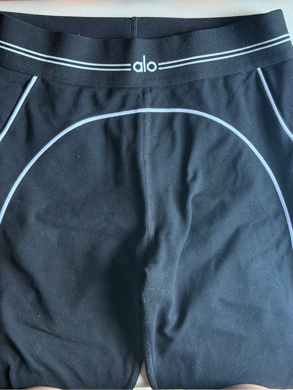 Alo Yoga Heart Throb Legging